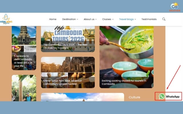 WhatsApp widget is fixed to the corner of the screen