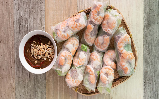   Goi Cuon (Vietnamese Spring Rolls)