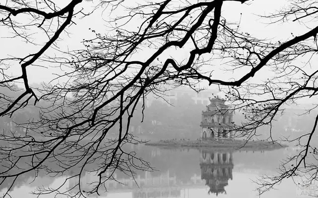  Weather in Hanoi in Winter is cold with low rainfall