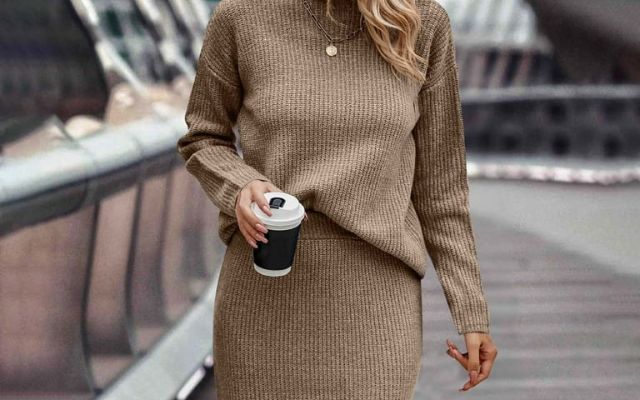 Matching knitwear is one of the best autumn style outfits