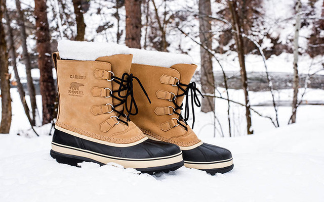  You can choose lightweight winter shoes