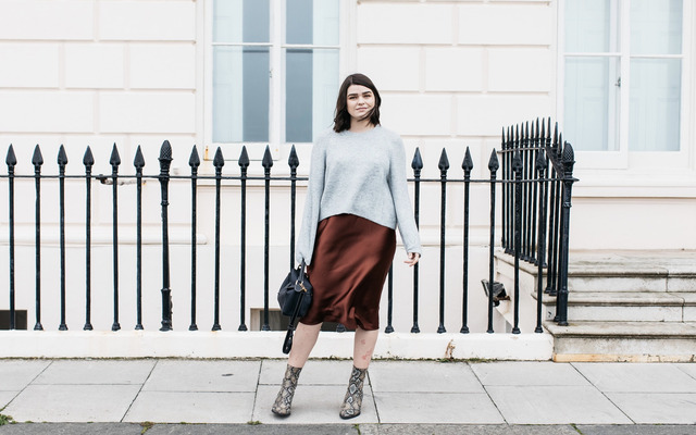  Slip skirt and cashmere sweater