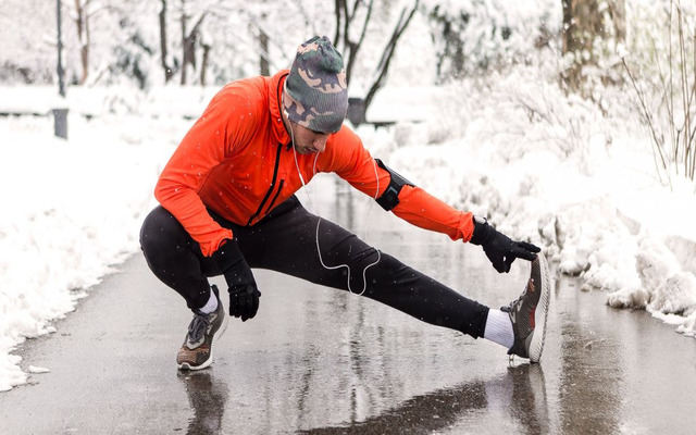  Best cold weather workout clothes