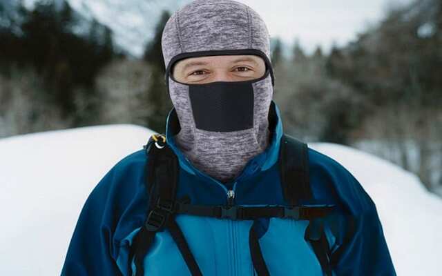  Snow balaclava