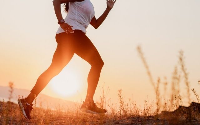  Benefits of working out in hot weather