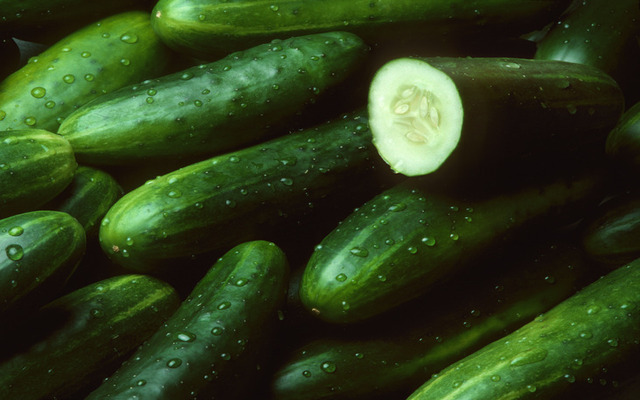  Eat cucumber on hot days