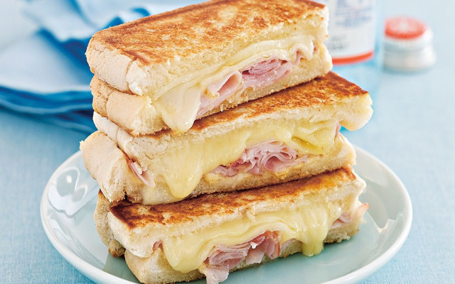  Ham & cheese sandwich