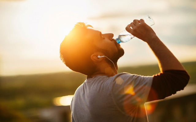  Drink enough water during summer