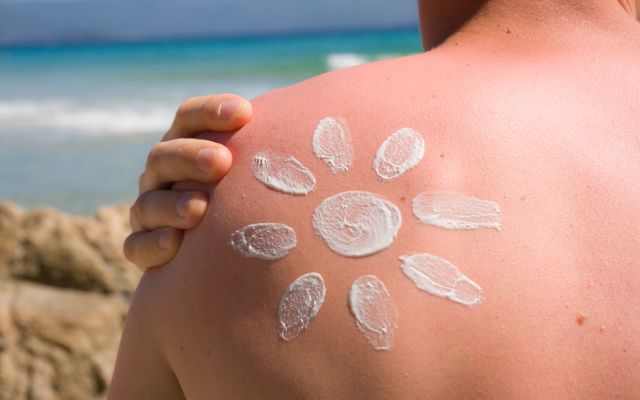  Avoid getting sunburns in summer