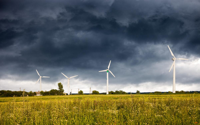    Weather conditions change with the change of wind direction