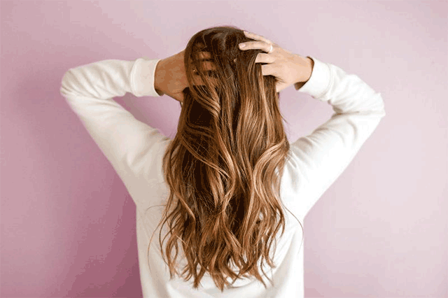 oily hair care in summer